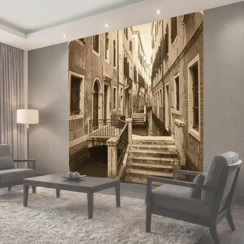 Фотообои Узкая старинная улочка с лестницей