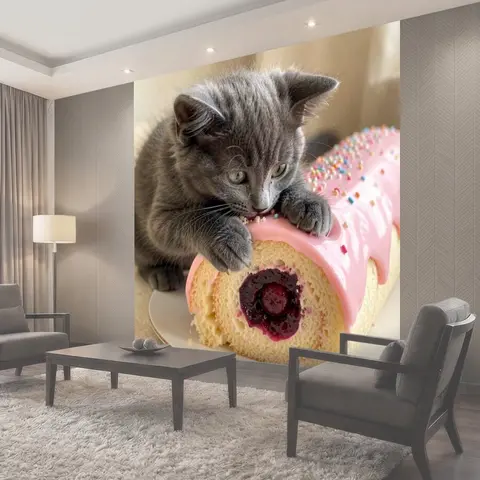 Фотообои Серый котёнок и сладкий рулет