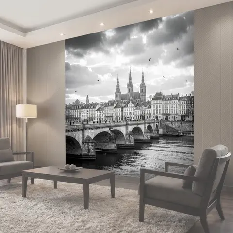 Фотообои Старинный мост и готические шпили
